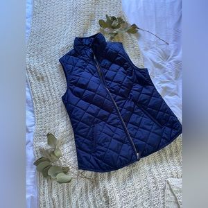 Old Navy quilted vest with gold zipper in navy